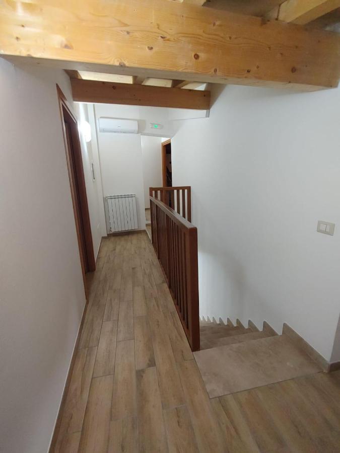 BaseliceBorgo Sciugolo住宿加早餐旅馆 外观 照片