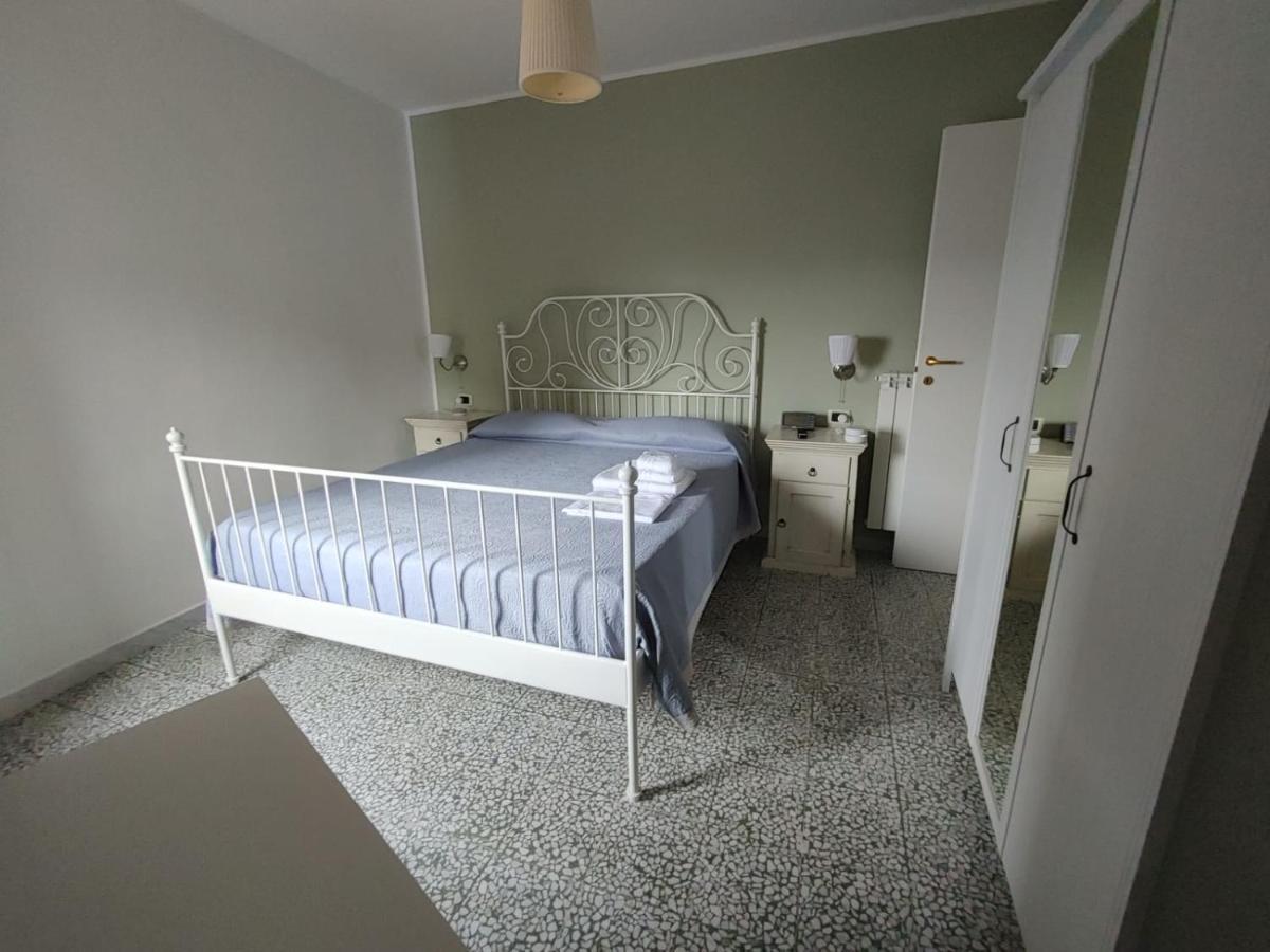 BaseliceBorgo Sciugolo住宿加早餐旅馆 外观 照片