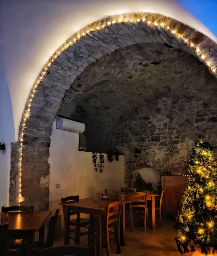 BaseliceBorgo Sciugolo住宿加早餐旅馆 外观 照片
